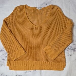 Madewell Seville V-Neck Pullover Sweater In Mustard